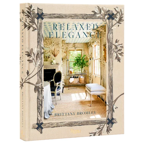 Relaxed Elegance: Rooms for Living Well - Hardcover