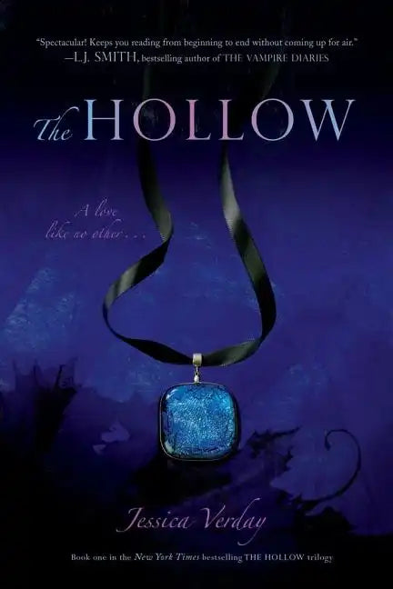 The Hollow - Paperback