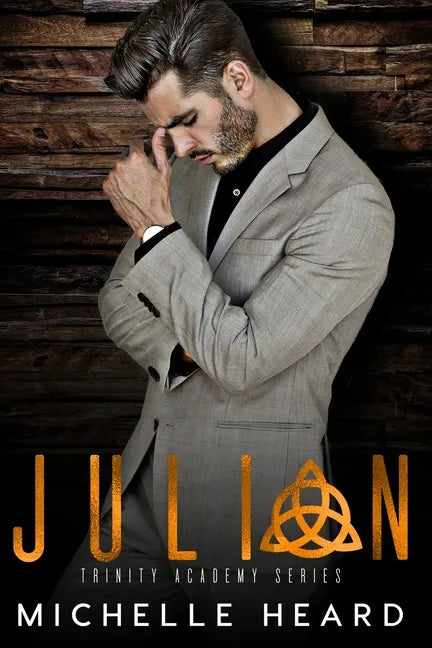 Julian - Paperback