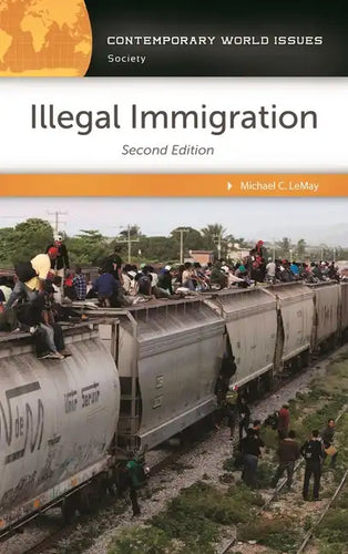 Illegal Immigration: A Reference Handbook - Paperback