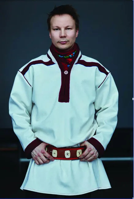 Underfoot - Paperback