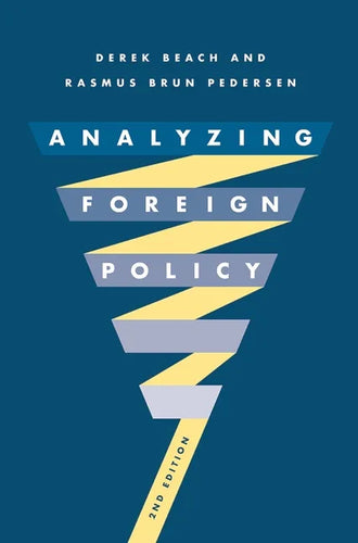 Analyzing Foreign Policy - Paperback