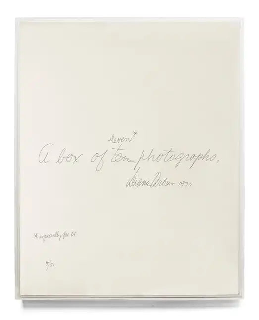 Diane Arbus: A Box of Ten Photographs - Hardcover