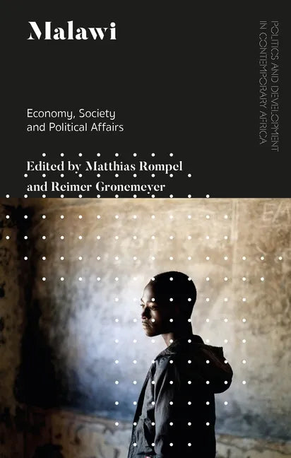Malawi: Economy, Society and Political Affairs - Paperback