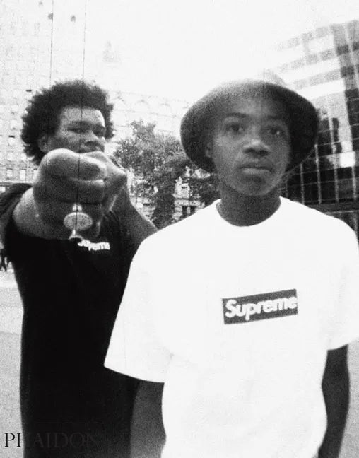 Supreme - Hardcover