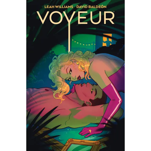 Voyeur - Paperback