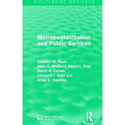 Metropolitanization and Public Services - Paperback