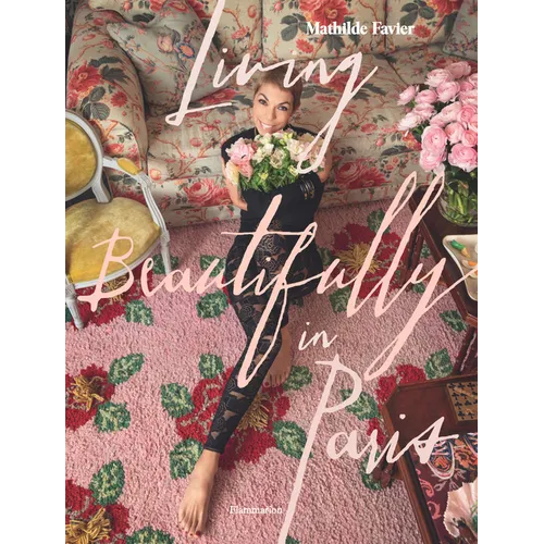 Living Beautifully in Paris - Hardcover