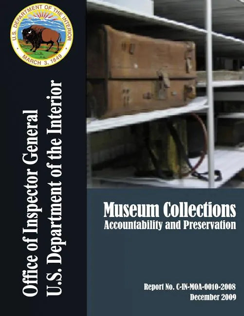 Museum Collections: Accountability and Preservation - Paperback