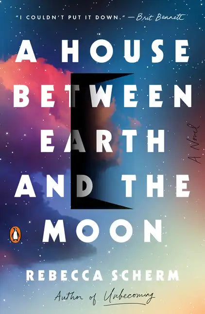 A House Between Earth and the Moon - Paperback