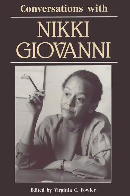 Conversations with Nikki Giovanni - Paperback