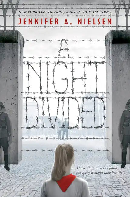 A Night Divided (Scholastic Gold) - Hardcover