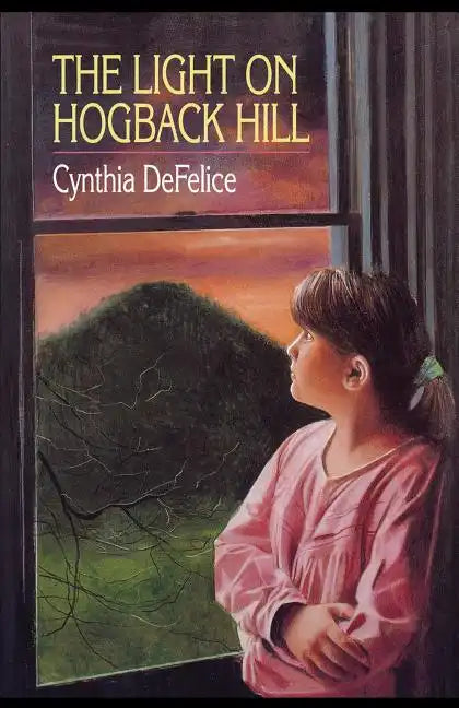 The Light on Hogback Hill - Paperback