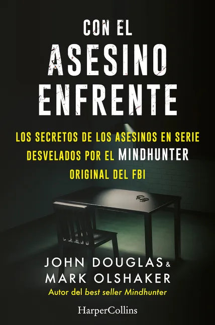 Con el asesino enfrente - Paperback