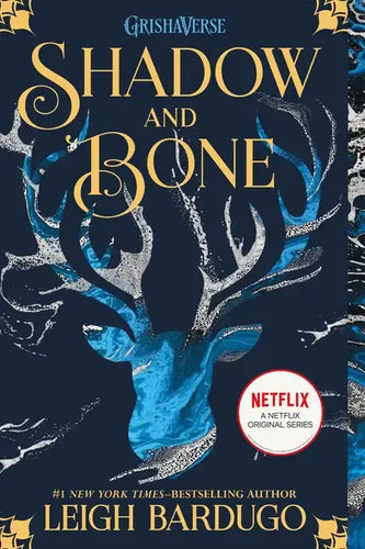 Shadow and Bone - Paperback