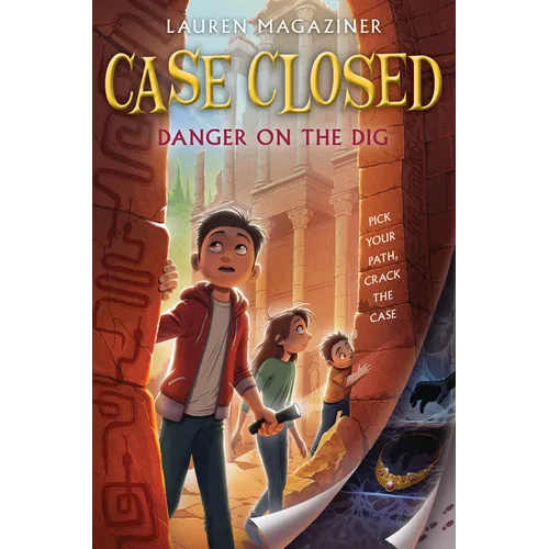 Case Closed #4: Danger on the Dig - Hardcover