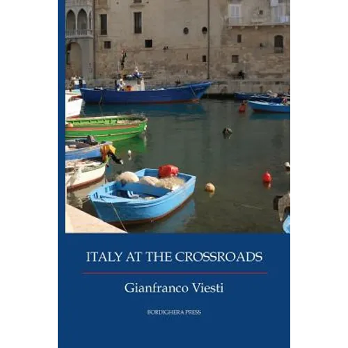 Italy at the Crossroads - Paperback