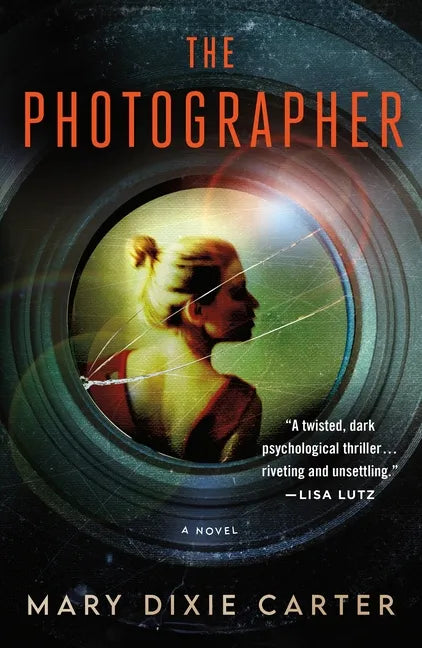 The Photographer - Paperback