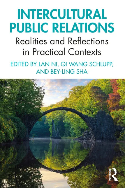 Intercultural Public Relations: Realities and Reflections in Practical Contexts - Paperback