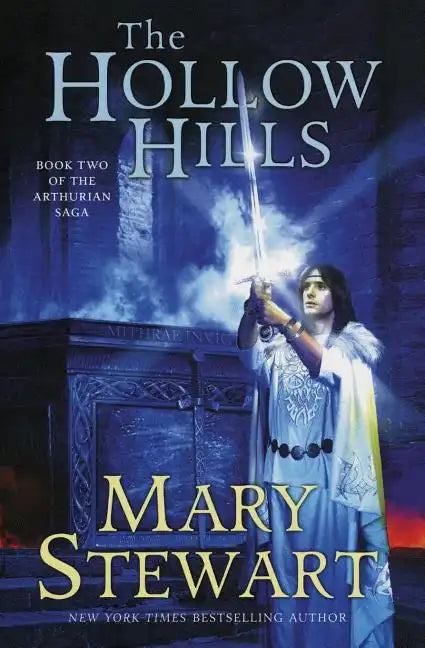The Hollow Hills - Paperback