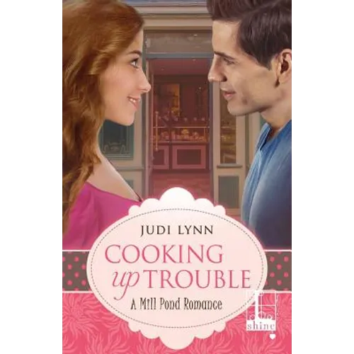 Cooking Up Trouble - Paperback