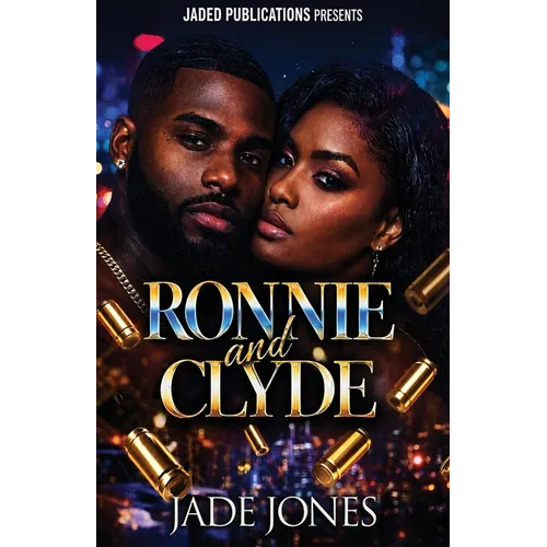 Ronnie and Clyde: A Gang Love Story - Paperback