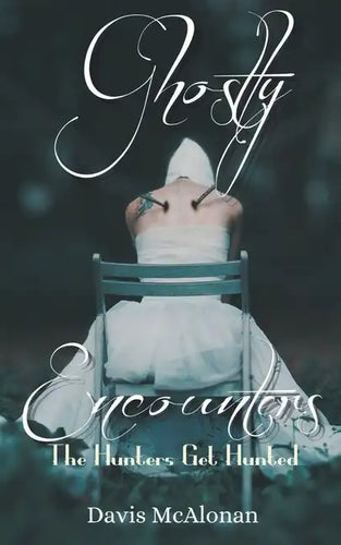 Ghostly Encounters - Paperback